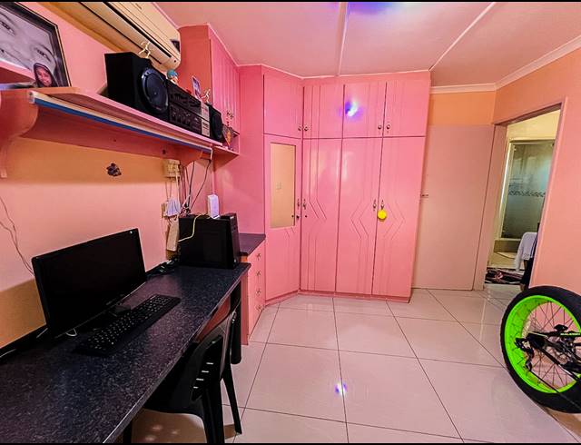 3 BEDROOM HOUSE FOR SALE IN EARLSFIELD